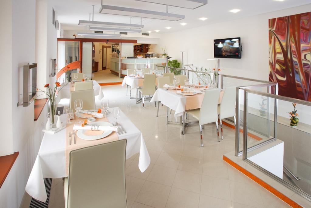 Hotel Enchante Presov Exterior photo